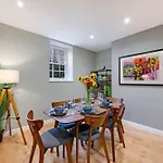 Host & Stay - Catharine Quarters